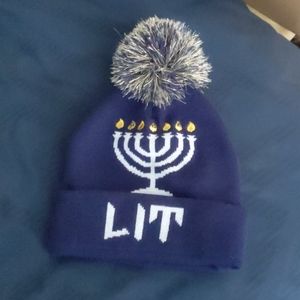 Hanukkah Lit Beanie that lights up